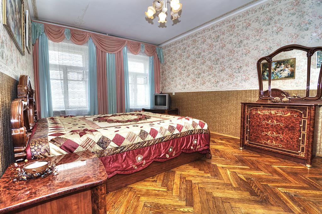 Apartment Na 7-Ya Krasnoarmeyskaya Sankt Petersburg Zimmer foto